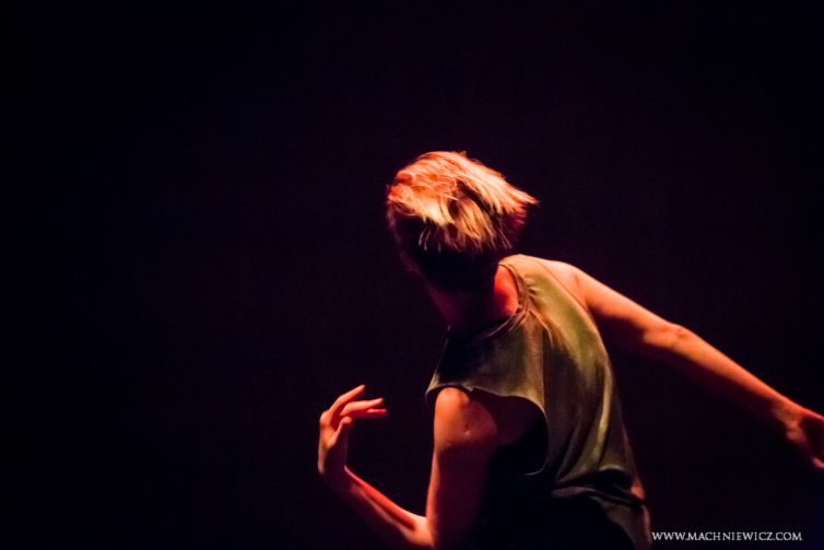 Jam taneczno-muzyczny